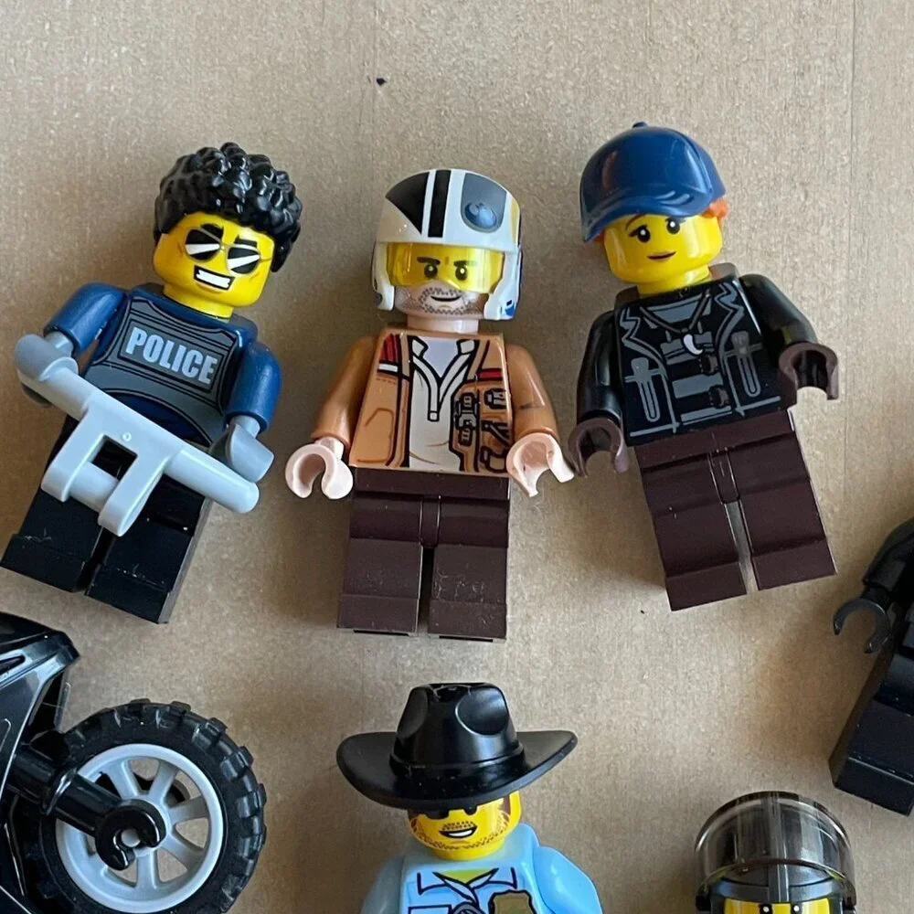 Lot Bundle of Lego‎ Figures Figurines Toys